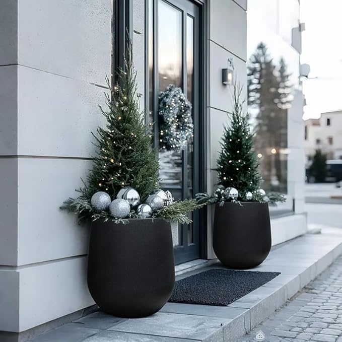 16.9 Inch Plastic Tall Planters for Outdoor Plants,Modern Black Round Tapered Flower Pot for Outdoor and Indoor Plants, Large Plant Pots with Drainage Holes and Rubber Plug for Home Garden Patio