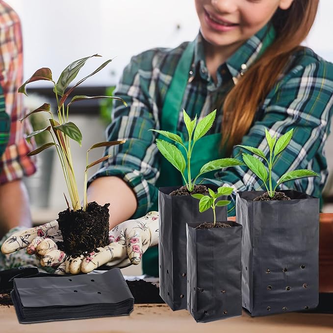 100 Pcs Nursery Growing Bags Seedling Starter Bags with 30 Plant Labels & 2 Mini Watering Sprinklers,Plant Grow Bags Plants Pots Plastic Pouches for Garden Trees,Flowers, Vegetable(8.8x5.3x4.7 Inch)