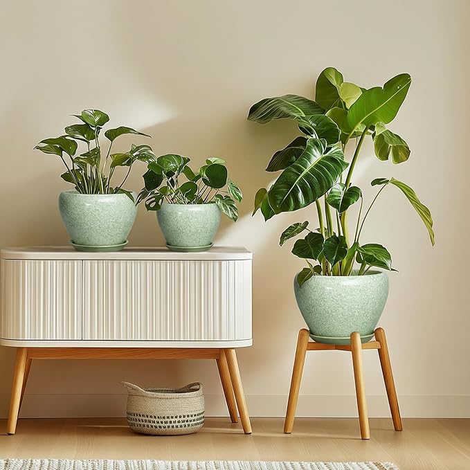 Ceramic Flower Pots - 6 Inch Plant Pot with Drainage Hole and Saucer, Modern Plant Pots for Indoor Succulent Plants, Round Indoor Planter, House Decor, Gardening Gifts, Crackle Light Green