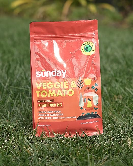 Sunday Garden Naturals Veggie + Tomato Plant Food Mix - Boost Growth in Vegetables, Tomatoes & Herbs - 5-4-5 NPK Mix - for Indoor & Outdoor Use - Feeds for 4-6 Weeks, Use While Planting! 4 lb. Mix