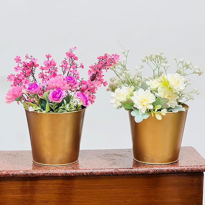 Hosley Set of 2 Gold Bucket/Pots with PVC Liner, 6.5" Dia x 6" H Ideal Gift for Floral Arrangements Wedding Home Office Party DIY Indoor Outdoor Garden Patio