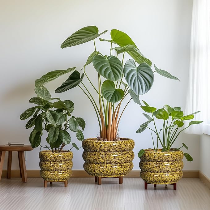 SQOWL Ceramic Planter - 8 Inch Indoor Plant Pot with Drainage Hole, Round Planter for Outdoor Plants, Ceramic Flower Pots, Bubble Planters, Home Room Porch Decor, Plant Lover Gifts, Yellow