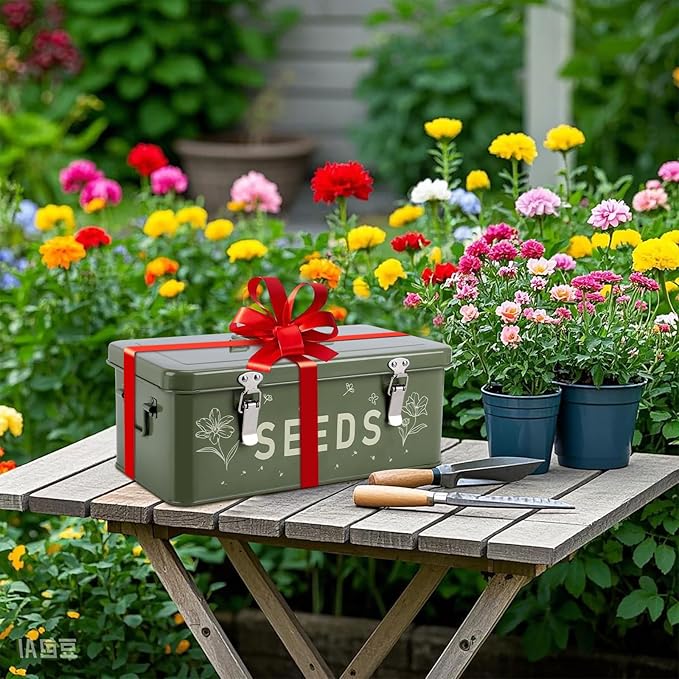 Seed Storage Organizer, Seed Saving Box with Lid, Metal Seed Bin Seed Packet Container with 100 Plant Labels 50 Seed Envelopes 50 Plant Clips 1 Marker Pen, 4 Compartments Box with Locks, Green