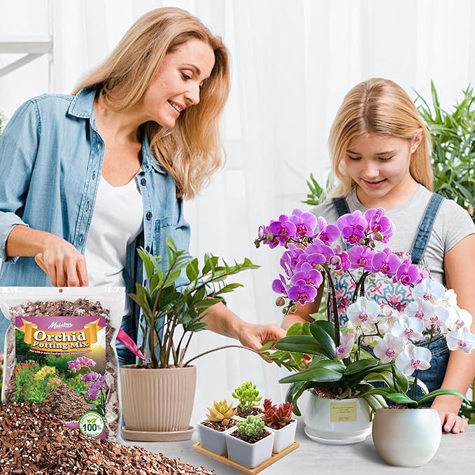 3QT Orchid Bark Potting Mix, Natural Orchid Potting Mix for Repotting, Blended with Small Pine Bark and Perlite to Provide Ideal Ventilation and Good Drainage for Orchids and Other Potted Plants
