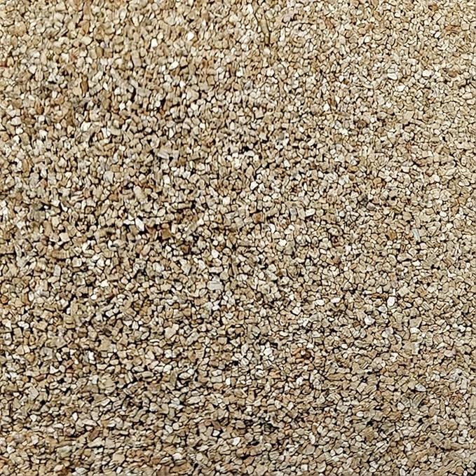 PVP Medium Vermiculite – Professional Grade – Excellent Soil Conditioner - Medium Granule – 103 Quarts - 4 Cubic Foot