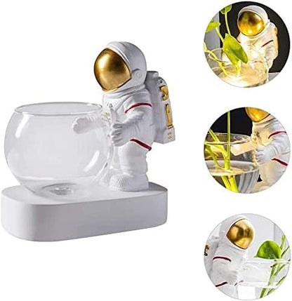 Astronaut Planter, Spaceman Glass Vase，Astronaut Resin Hydroponics Flower Vases，Led Light Nordic Modern Succulent Flower Pot Creative Decor White for Home Office Table