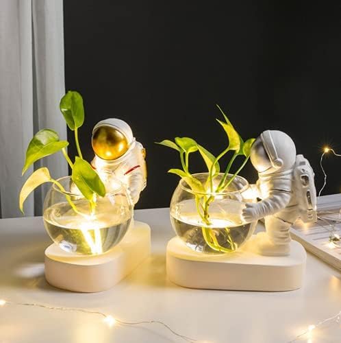 Astronaut Planter, Spaceman Glass Vase，Astronaut Resin Hydroponics Flower Vases，Led Light Nordic Modern Succulent Flower Pot Creative Decor White for Home Office Table