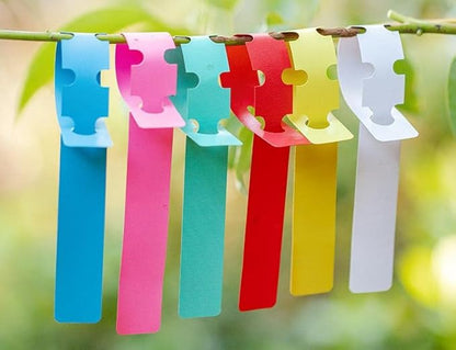 Kecoya 200pcs Plastic Plant Labels, Waterproof Plant Tree Tags and Labels, Wrap Around Plant Label Tags, Adjustbale Hanging Plant Tag and Labels.（Yellow）