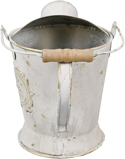 Vintage Metal Watering Can with Wooden Handle, Watering Can for Indoor/Outdoor Plants, Shabby Chic Decor for Home Balcony Courtyard Garden White