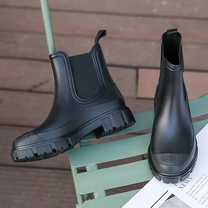 Harssidanzar Womens Rain Boots Waterproof Garden Shoes Anti-Slip Short Rain Boots for Outdoor Work HL217US
