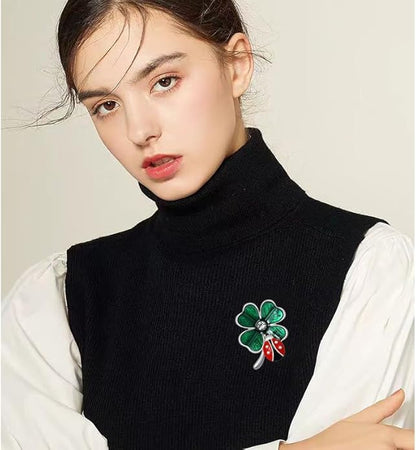 St.Patrick's Day Brooches for Women Dainty Crystal Four Leaf Lapel Pin Shamrock Hat Brooch Pins Irish Enamel Brooches Irish Holiday Costume Accessory Jewelry
