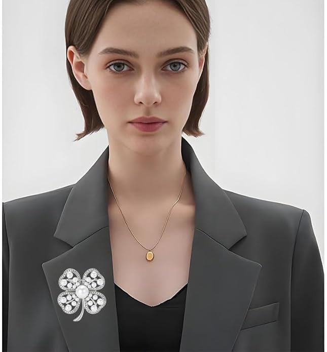 St.Patrick's Day Brooches for Women Dainty Crystal Four Leaf Lapel Pin Shamrock Hat Brooch Pins Irish Enamel Brooches Irish Holiday Costume Accessory Jewelry