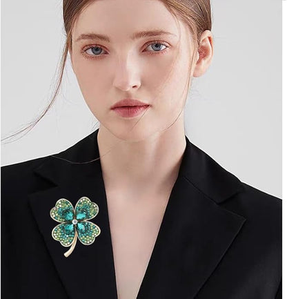 St.Patrick's Day Brooches for Women Dainty Crystal Four Leaf Lapel Pin Shamrock Hat Brooch Pins Irish Enamel Brooches Irish Holiday Costume Accessory Jewelry