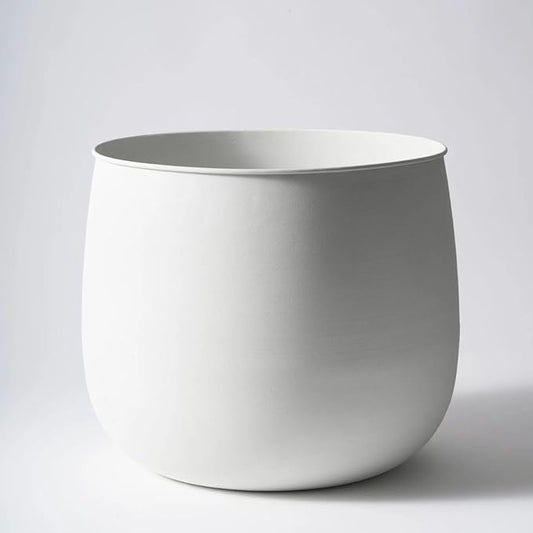 Silk Serenade Round Matt White Iron Planter, 16 inch Tall Large Indoor Outdoor Plant Pots, Modern Contemporary Lightweight Textured Stone Decorative Garden Pots for House Indoor Outdoor Patio Porch