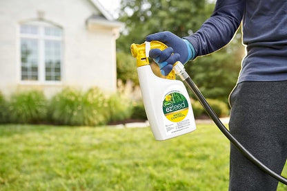 Scotts EZ Feed Plus Weed Control: Use on Northern and Southern Lawns, Fertilizes, Kills Clover, Dandelion, Ground Ivy, 32 oz.