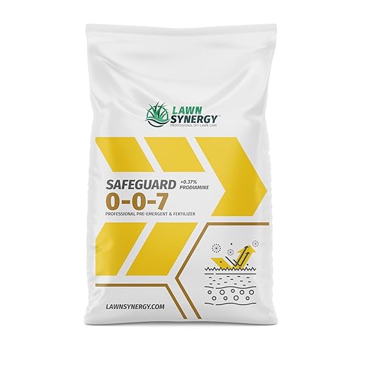 0-0-7 Safeguard Pre-Emergent Lawn Fertilizer (18lbs.) - .37% Prodiamine - Prevents Weeds and Crabgrass from Germinating