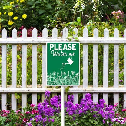 FemiaD Please Water Me Yard Sign with Stake Funny Garden Decor 4.6x6inch Sturdy Aluminum Rustproof Outdoor Lawn Decor for Garden Front Door Outdoor Use Easy to Install