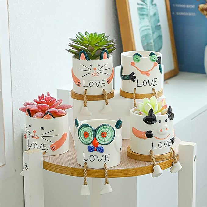 DIYOMR Ceramic Cow Planter, Cute Cartoon Smooth Glazed Flower Plant Pots Drainage Hole Small Succulent Pots for Mini Flower Planters Cactus, Plants Not Include (Cow)