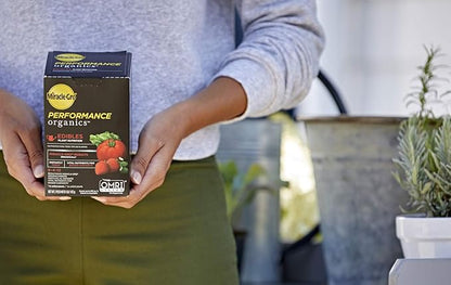 Miracle-Gro Performance Organics Edibles Plant Nutrition - Organic Plant Food Feeds Instantly, for Tomatoes, Vegetables, Herbs and Fruits, Promotes a Bountiful Harvest, 1 lb.
