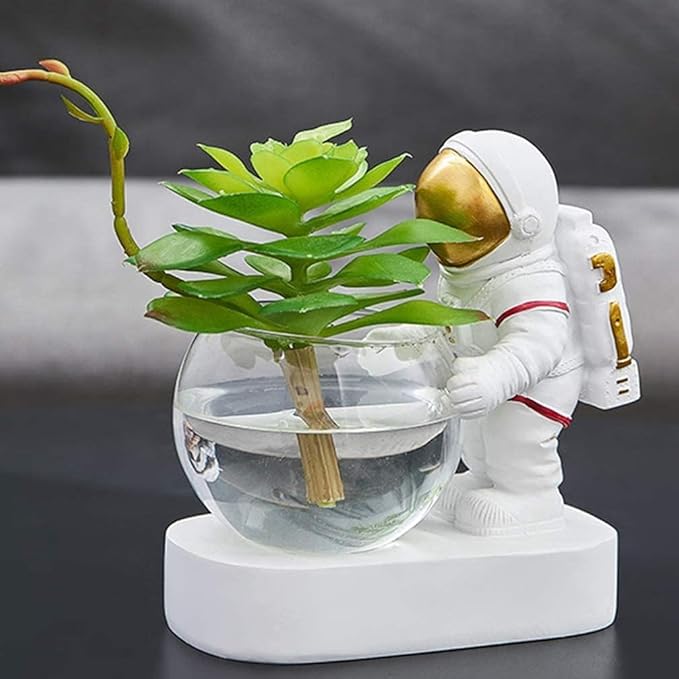 Astronaut Planter, Spaceman Glass Vase，Astronaut Resin Hydroponics Flower Vases，Led Light Nordic Modern Succulent Flower Pot Creative Decor White for Home Office Table
