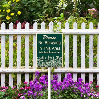 FemiaD No Spraying In This Area Yard Sign with Stake 4.6x6inch Sturdy Aluminum Rustproof Outdoor Lawn Decor Native Plants Preserved Here Sign for Garden Front Door Outdoor Use Easy to Install