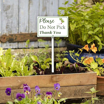 Boylee (8X12) IN Please Do Not Pick Radish Thank You Yard Sign With Stake Rustproof Aluminum Fruit Vegetable Signs Stand for Home Orchard Garden Outdoor Decoration