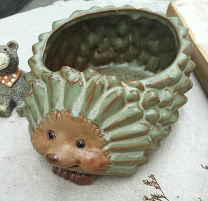 Decorative Ceramic Planter with Bamboo Base Indoor Plant Holder Animal Shaped Ceramic Succulent Pot with Drainage Mini Succulent Plants Cactus Planter (Small Hedgehog)