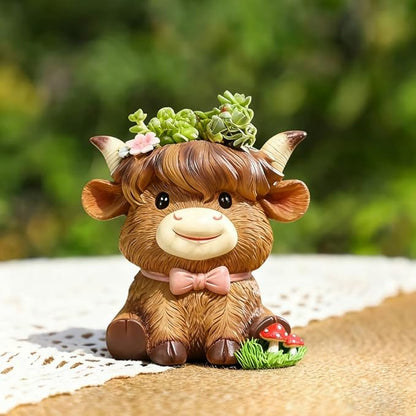 Highland Cow Succulent Planter with Drainage Hole & Plug, Mini Resin Cow Flower Pot for Indoor Outdoor Plants, Cute Animal Planter for Home & Garden Decor (C)