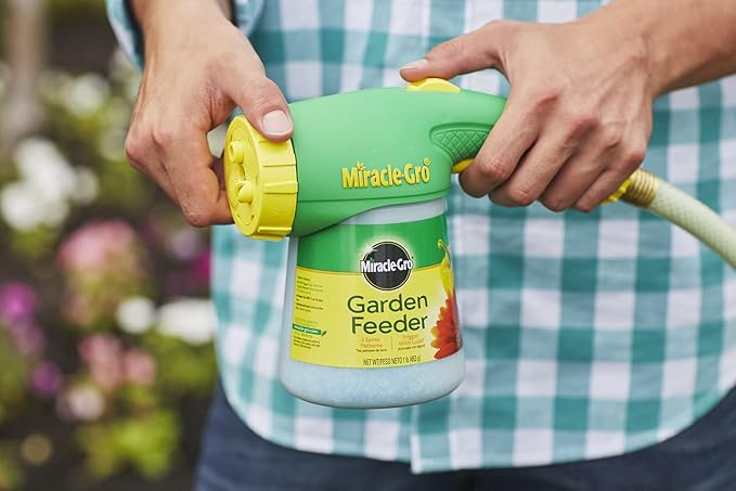 Miracle-Gro Garden Feeder with Water Soluble All Purpose Plant Food - Plant Fertilizer, Hose-end Feeder for Outdoors, 1 lb. (2-Pack)