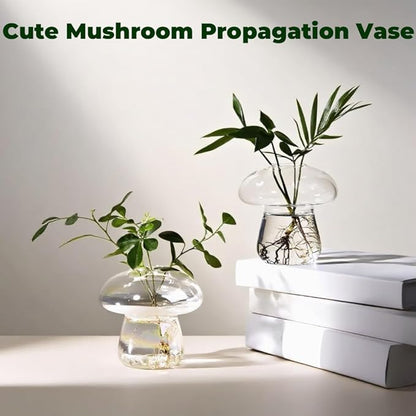 Wall Hanging Mushroom Vase, Small Plant Propagation Stations Cute Mushroom Glass Planter Terrarium Indoor Hydroponic Flower Holder for Elegant Home Decor Gifts, Clear, 1 PC
