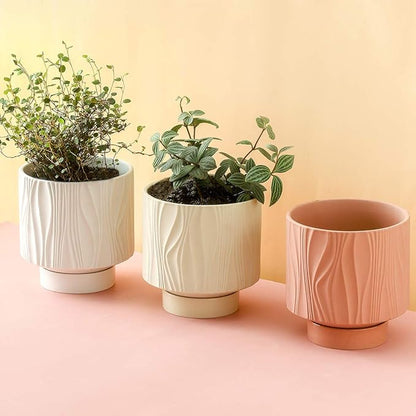 UBEE Ceramic Plant Pots for Indoor Plant, 5.5 inch Succulent Pot with Drainage Hole and Saucer, Flower Pot for Garden Home Desktop Office, Terracotta