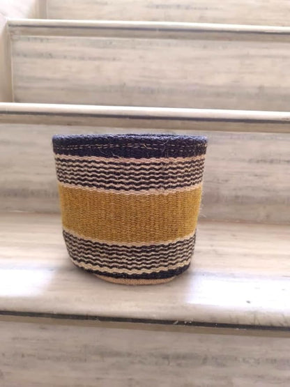 Sturdy Jute Rope Planter Basket Modern Woven Basket for Flower Pot Floor Indoor Planters, 6” x 6” Storage Organizer Basket Rustic Home Decor, Boho Chic Storage Earth-Friendly Cotton ECO-Twist Planter
