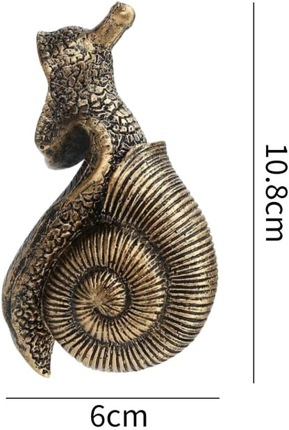 HPMAISON Plant Pot Hanger Snail Resin Statue Halloween Snail Garden Flower Pot Decoration Outdoor Decorative Sculptures Ornaments Figurine Weatherproof and UV Resistant