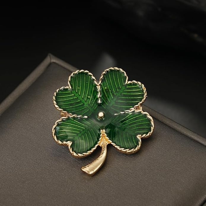 St.Patrick's Day Brooches for Women Dainty Crystal Four Leaf Lapel Pin Shamrock Hat Brooch Pins Irish Enamel Brooches Irish Holiday Costume Accessory Jewelry