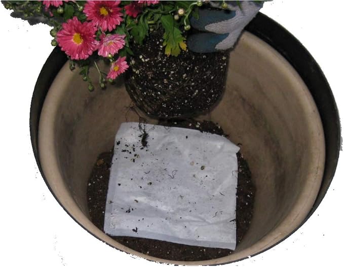 Vacation Water Keeper Pads for Hanging Baskets, Potting and Container Plants, Reduces Plant Watering. Set of 8