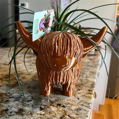 ROTORS Highland Cow Succulent Planter Pot, 5In Resin Cute Funny Plant Pots Cactus Flower Container, Cow Planter for Indoor Plants Garden Home Decor Highland Cow Gifts (Brown)