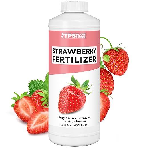 Strawberry Fertilizer for Fruit and Berry Gardens, Liquid Plant Food, 32 oz (1 Quart)