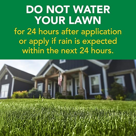 Scotts Turf Builder Weed and Feed3 - Weed Killer Plus Lawn Fertilizer, Controls Dandelion and Clover, Grass Fertilizer For Up To 15,000 sq. ft., 42.87 lbs.