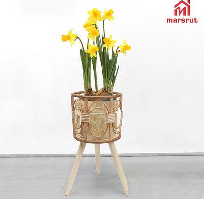 Rattan Plant Stand, Wicker Plants Baskets Indoor, Small, Cute Handmade Woven Wooden Planter with Legs, Boho Style Hollow Flowers Display Rack Straw Standing Floor Stool Shelf for Pot Holder Outdoor Decorations