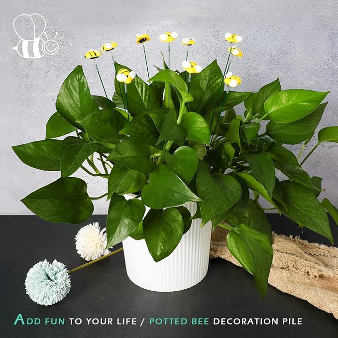 Bee Garden Stakes Decor, Metal Plant Garden Decor Yard Art, Cute Bee Design Decorative Garden Stakes for Garden Lawn Corridor Plant Pot, Flower Bed Decor Yellow (10Pcs)