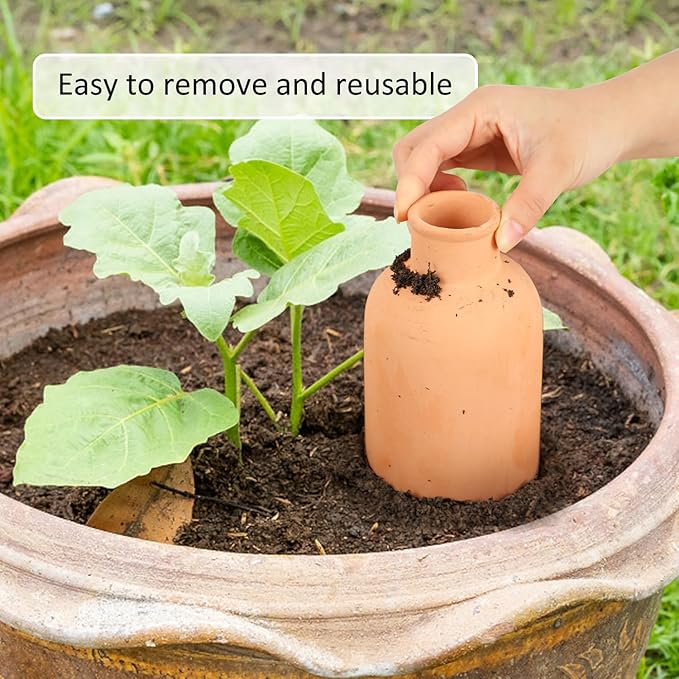 3pcs Terracotta Plant Watering Globes 3.5 * 10inch Terracotta Watering Pots Self Watering Planter 900ml for Indoor Outdoor Plants Clay Plant Watering Globes Planter Insert Watering Pots
