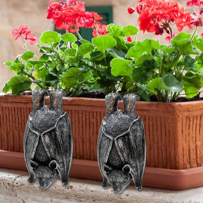 HPMAISON Plant Pot Hanger Bat Resin Statue Halloween Bat Garden Flower Pot Decoration Outdoor Decorative Sculptures Ornaments Figurine Weatherproof and UV Resistant