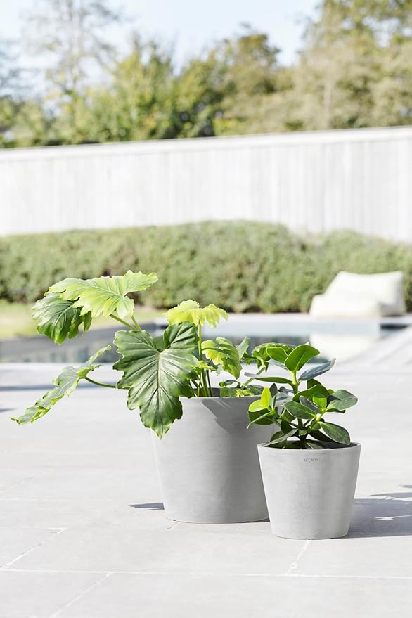 Ecopots Amsterdam Durable Modern Round Indoor/Outdoor Recycled-Based Composite Flower Pot Planter, White Grey, 8"