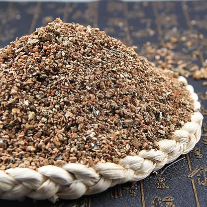 Organic Vermiculite 2 qt by Doter, Increases Water and Nutrient Retention and Aerates The Soil, Perfect for Root Cuttings, Seed Germination, Arranging Flowers, and Bedding for Invertebrates
