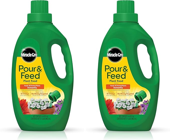 Miracle-Gro Plant Food, Liquid | Pour & Feed | 32 fl. oz | Pack of 2