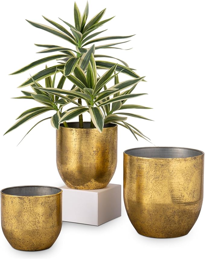 Briful Set of 3 Shabby Gold Galvanized Buckets Multi-Size Rustic Chic Metal Planters for Home Centerpieces Table Decor, Farmhouse Garden Round Metal Pots for Flowers Plant Herb(4 ¾''/5 ½''/6 ¾'')