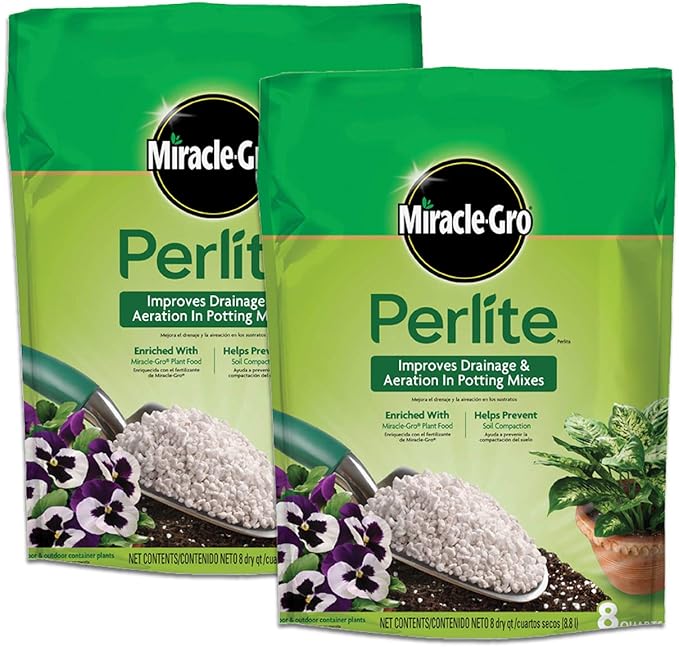 Miracle-Gro Perlite, Helps Improve Drainage and Aeration in Potting Mixes, Enriched with Plant Food, 8-quart (2-Pack)