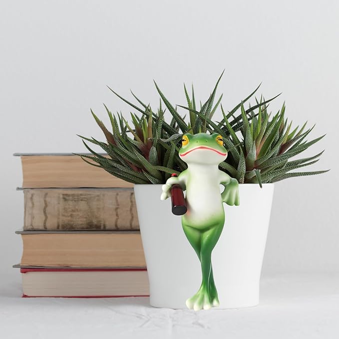 HPMAISON Miniature Frog Figurines Plant Decorations for Pots Resin Garden Frog Statue Cute Planter Hugger for Pot Fish Tank Mini Outdoor Yard Patio Fairy Garden Statue Desk Ornament 2.4X 5.1x1.6 in