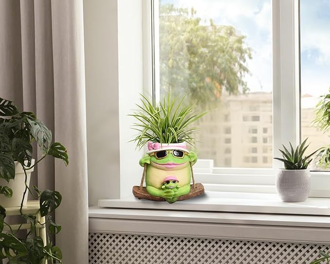 Swing Frog Hanging Planters for Indoor Plants, 6.3 Inch Hanging Baskets for Plants Outdoor, Small Succulent Pots with Drainage Hole, Resin Plant Hangers Outdoor for String Of Pearls, Gift for Mom
