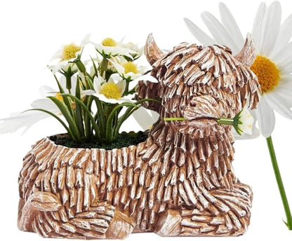 Highland Cow Planter for Outdoor Plants, Cute Scottish Highland Cow Decor Flower Pot,Resin Highland Cow Figurines Succulent Pots,Highland Cow Succulent Planters,Highland Cow Gifts for Women Men Kids